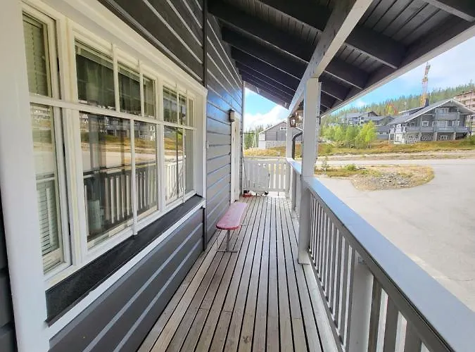 Daire Yllaes Slope Sarestar *